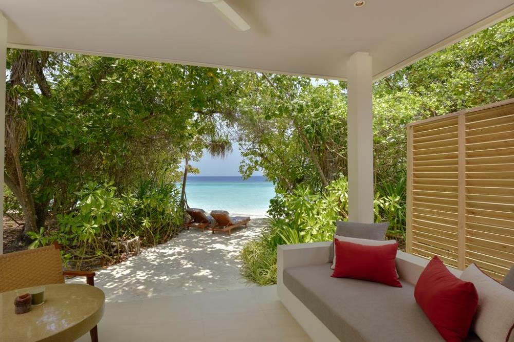 content/hotel/Dhigali Maldives/Accommodation/Deluxe Beach Bungalow/Dhigali-Acc-DeluxeBeachBungalow-06.jpg